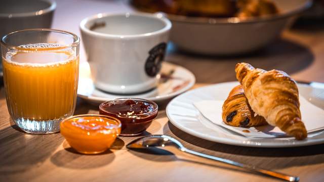 Breakfast, petit-déjeuner, Albertville, Savoie, Hôtel, Restaurant