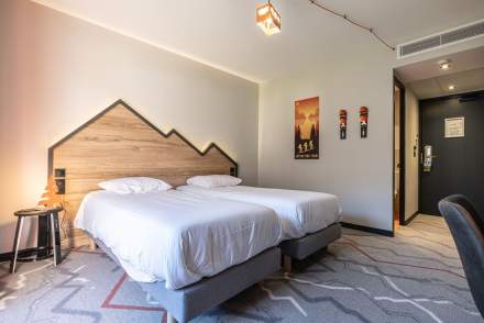 Hôtel Albertville Centre-Ville · Base Camp Lodge