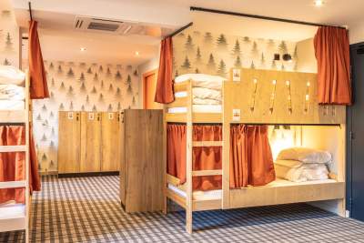 Base Camp Lodge · Hotel Albertville dortoirs