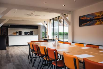 Seminar Hotel Savoie · Base Camp Lodge in Albertville