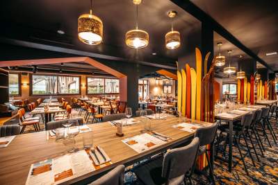 Restaurant Albertville, Savoie · Base Camp Lodge
